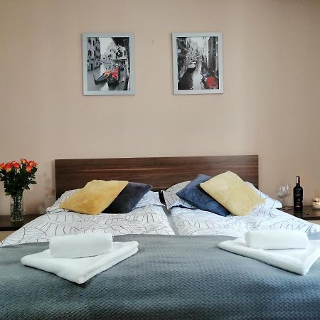 Cicha Przystan Apartament Starowka Lejlighed Kołobrzeg Eksteriør billede